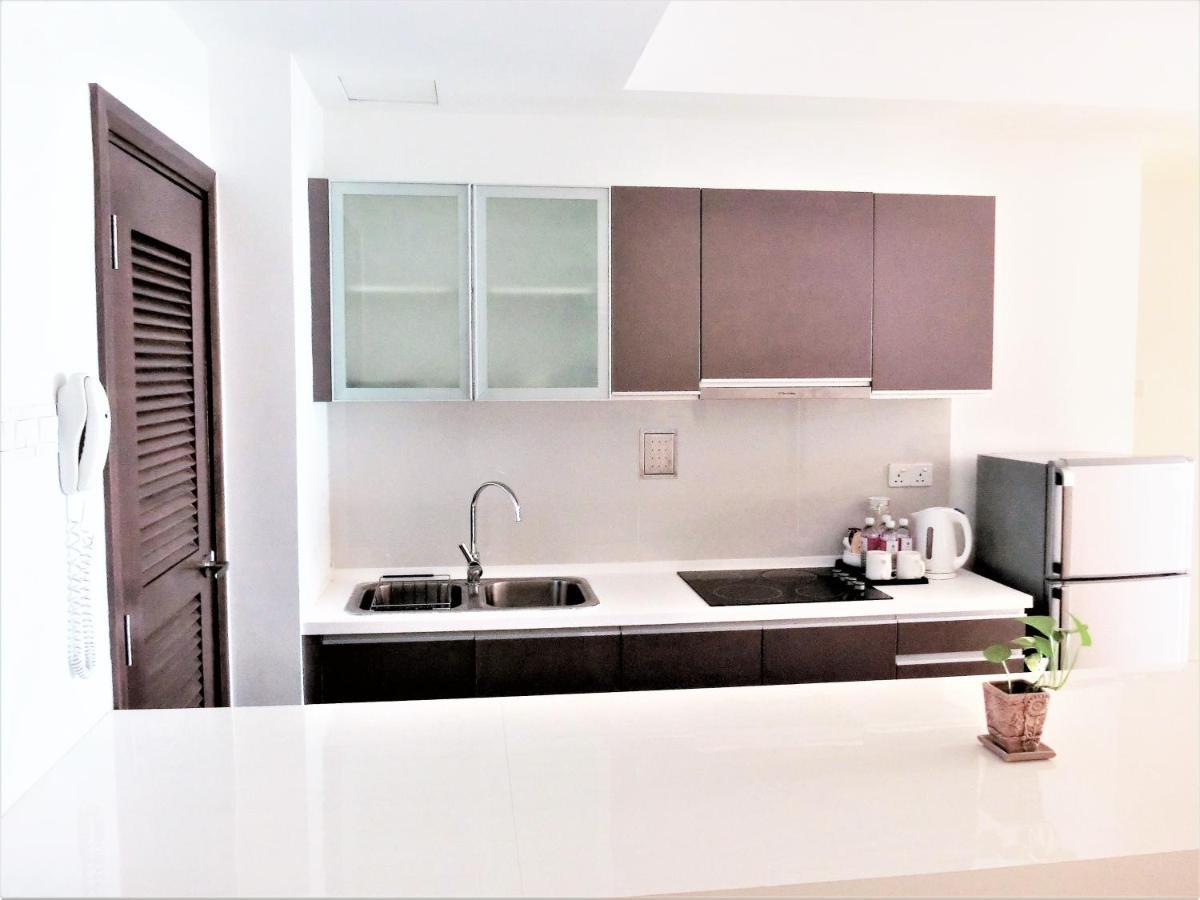 Upper View Regalia Hotel Kuala Lumpur Dış mekan fotoğraf