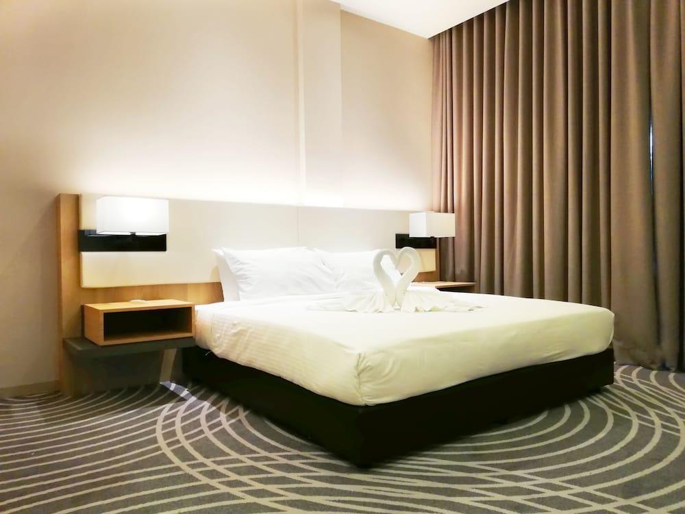 Upper View Regalia Hotel Kuala Lumpur Dış mekan fotoğraf